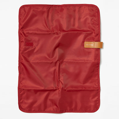Compact baby change mat